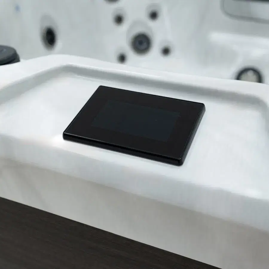 Platinum Spas Colombo Hot Tub