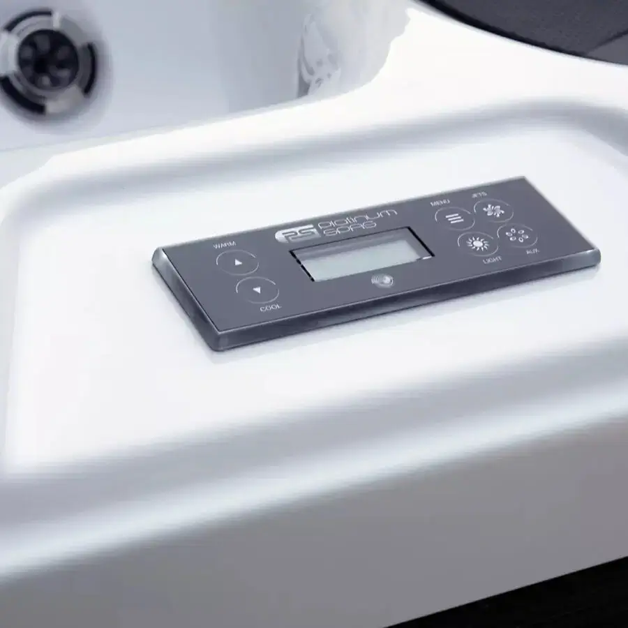 Reims Hot Tub